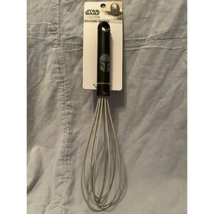 NEW‎ Star Wars The Mandalorian Large Silicone Whisk - Mandalorian Helmet